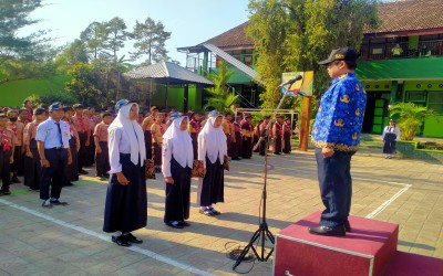 UPACARA PERINGATAN HARI KESAKTIAN PANCASILA 2023 ESKADA BERJALAN KHIKMAD